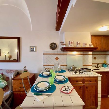 Holidaycasa Romano - Vacanza Nel Cuore Di Sperlonga Ngoại thất bức ảnh