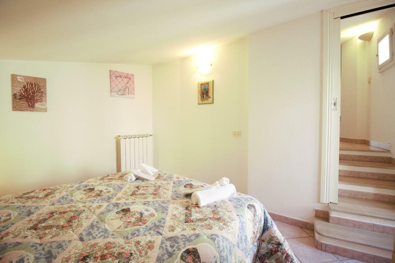 Holidaycasa Romano - Vacanza Nel Cuore Di Sperlonga Ngoại thất bức ảnh