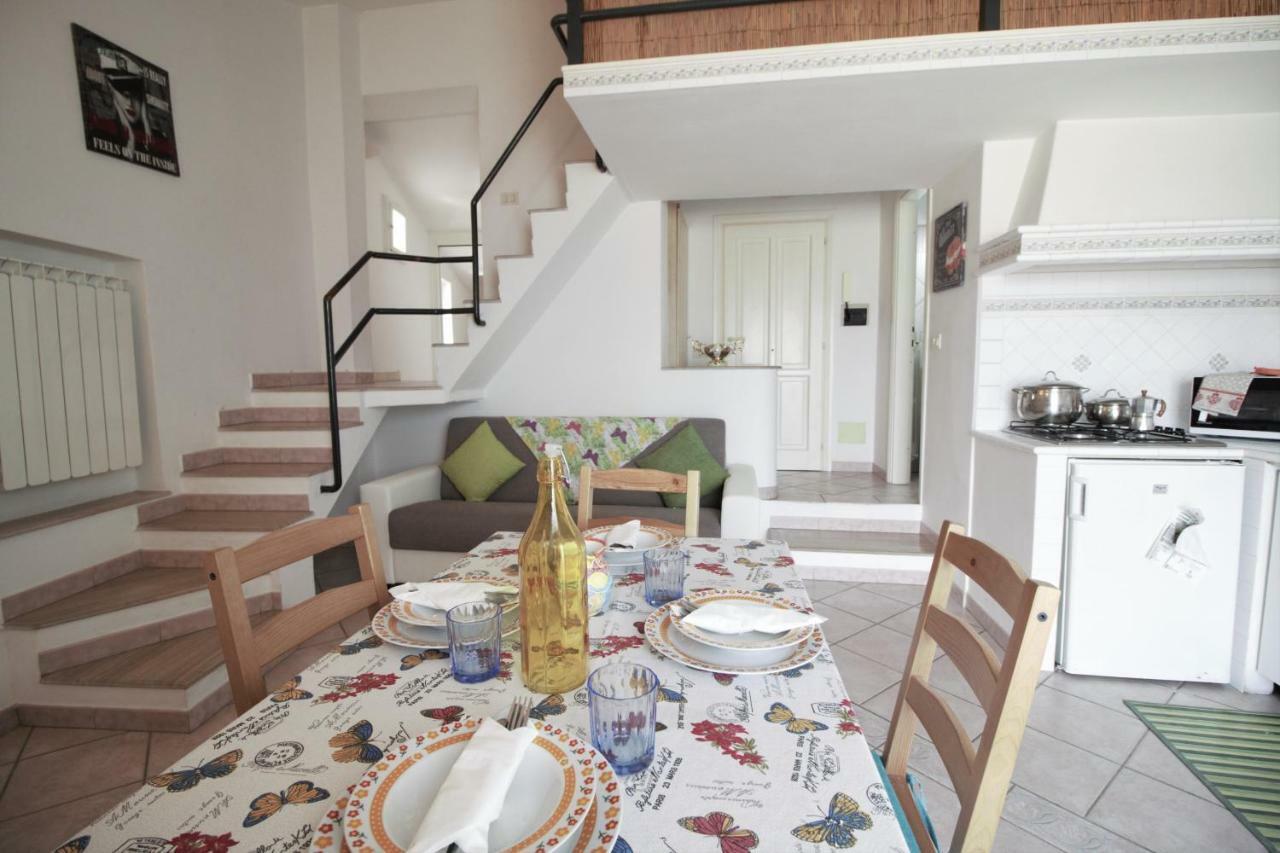 Holidaycasa Romano - Vacanza Nel Cuore Di Sperlonga Ngoại thất bức ảnh