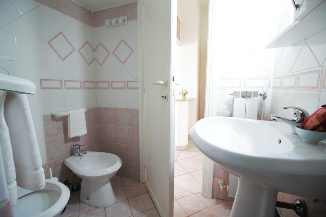 Holidaycasa Romano - Vacanza Nel Cuore Di Sperlonga Ngoại thất bức ảnh