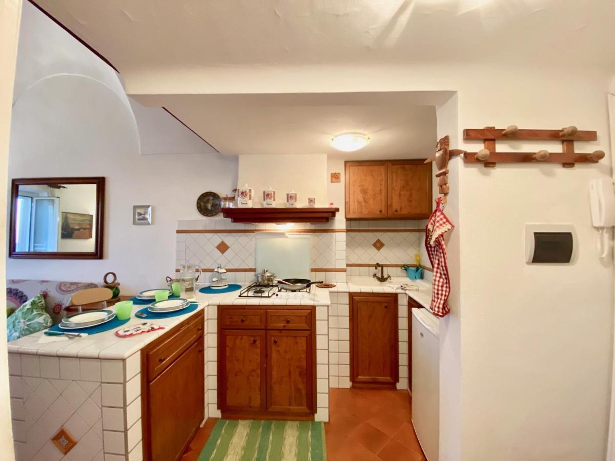 Holidaycasa Romano - Vacanza Nel Cuore Di Sperlonga Ngoại thất bức ảnh